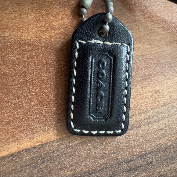 COACH Wristlet Classic Brown Leather Bottom and Strap Zipper Vintage pre-owned - Picture 6 of 8